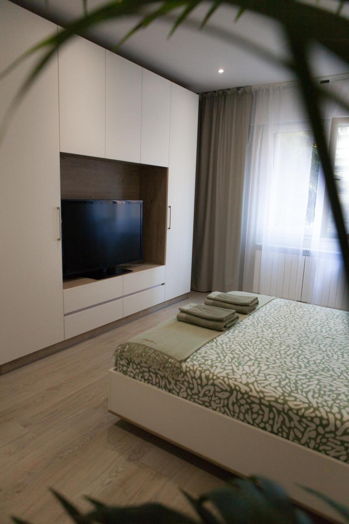 Romanapartments Местре Экстерьер фото